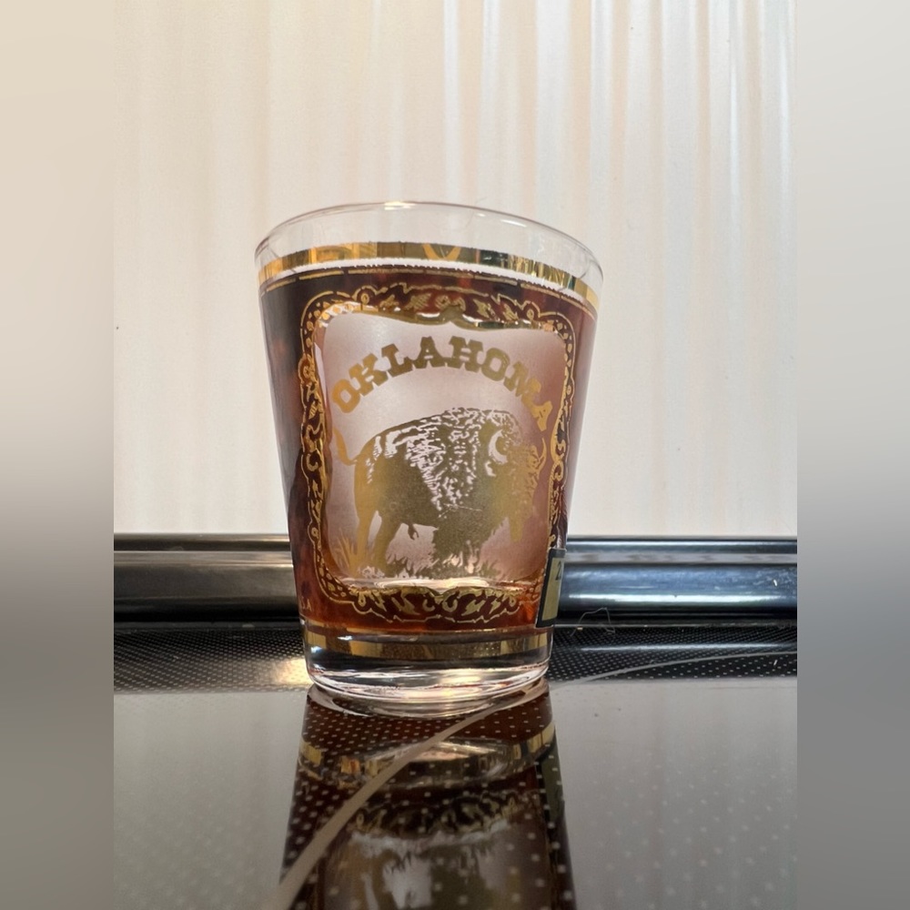 Oklahoma Culver Co. 22K Gold Shot glass